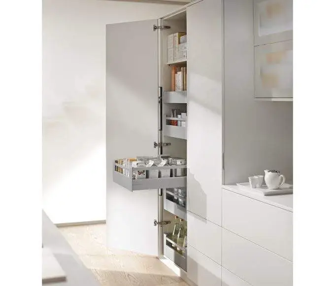 modern konyhabútorhoz blum space tower